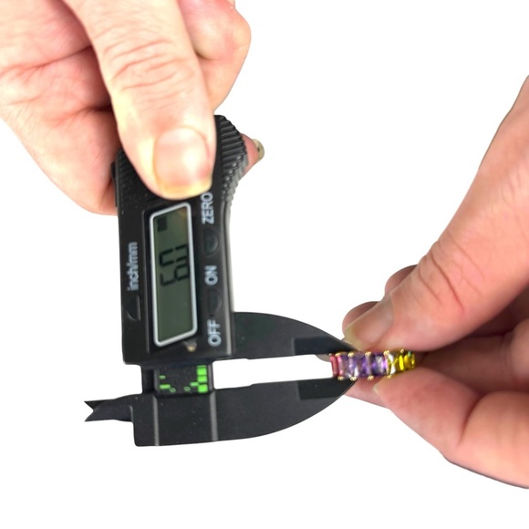 GM CN 925 Sterling Silver 6 mm Rainbow CZs Eternity Ring Size 6 Gay Pride 6g New - Picture 16 of 16